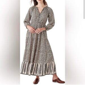 Elegant Black and White Maxi Dress